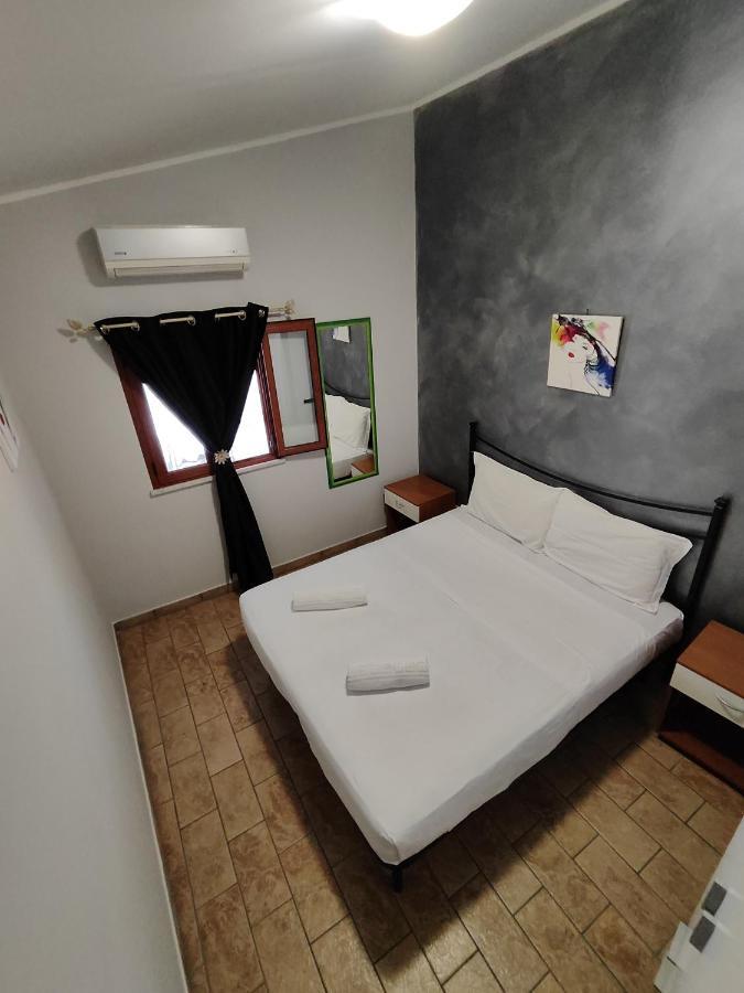 Sicily Travel Apartment'S 4 Giardini Naxos Dış mekan fotoğraf