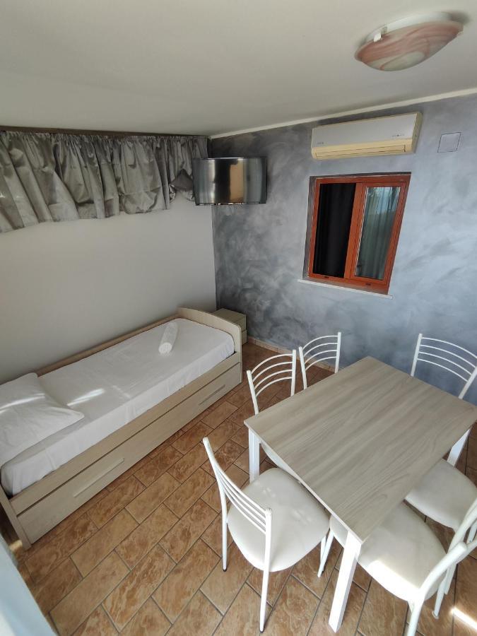 Sicily Travel Apartment'S 4 Giardini Naxos Dış mekan fotoğraf