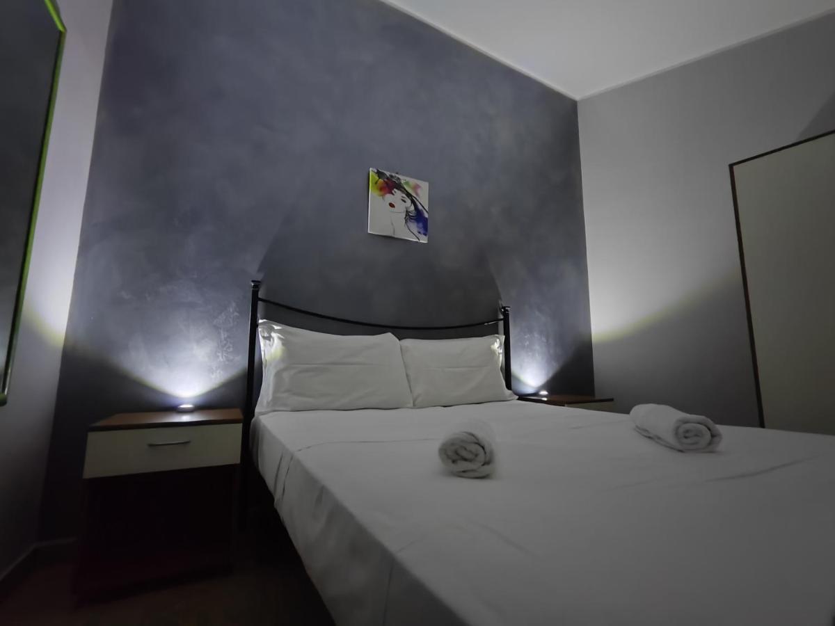 Sicily Travel Apartment'S 4 Giardini Naxos Dış mekan fotoğraf